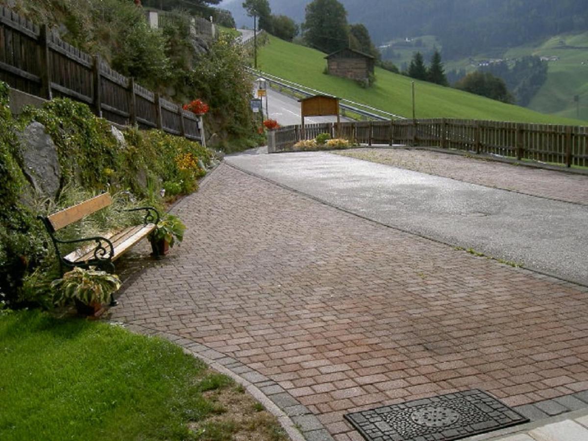 Landhaus Hoellwarth Цел ам Цилер Екстериор снимка