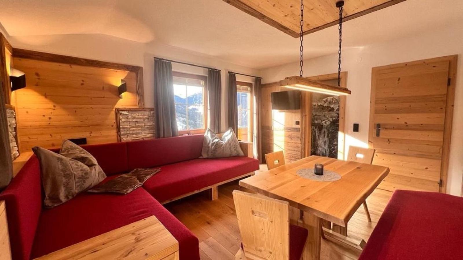 Landhaus Hoellwarth Цел ам Цилер Екстериор снимка
